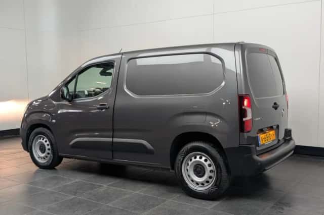 Opel Combo (2024) thumbnail 2