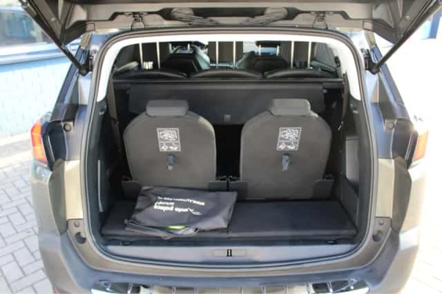 Peugeot 5008 (2020) thumbnail 5