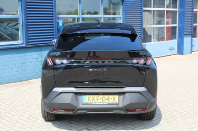 Peugeot e-3008 (2026) thumbnail 4
