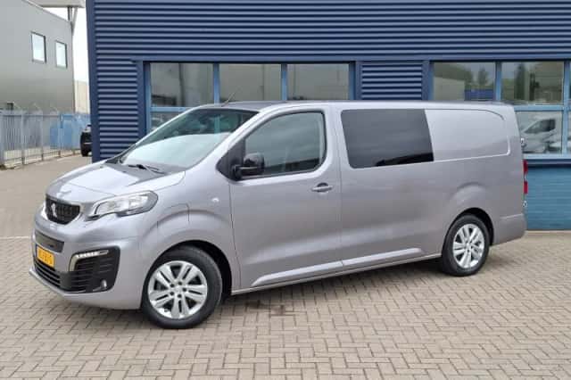 Peugeot E-Expert (2023) thumbnail 1
