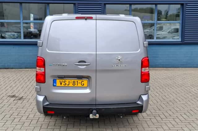 Peugeot E-Expert (2023) thumbnail 3