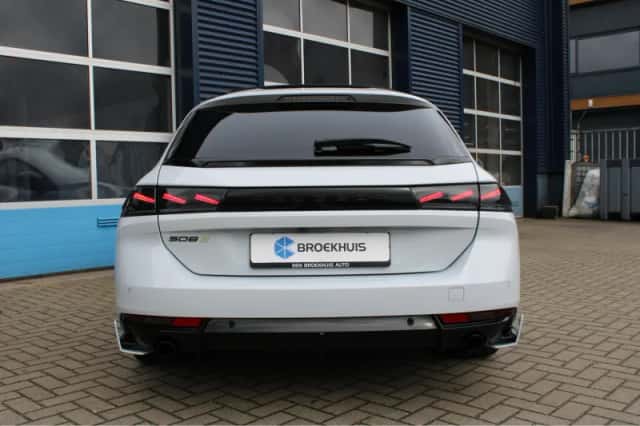 Peugeot 508 (2023) thumbnail 4