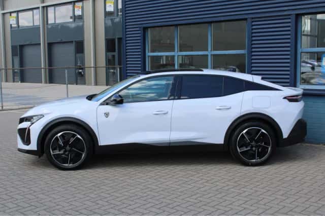 Peugeot 408 (2026) thumbnail 2