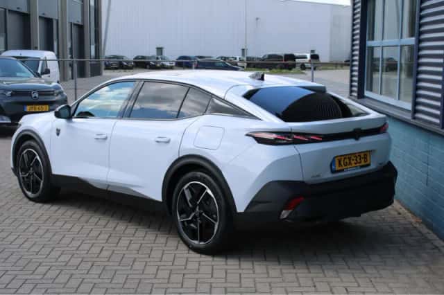 Peugeot 408 (2026) thumbnail 3