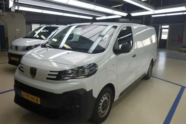 Peugeot e-Expert (2025) thumbnail 1