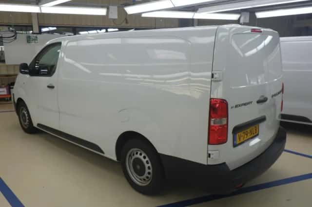 Peugeot e-Expert (2025) thumbnail 2