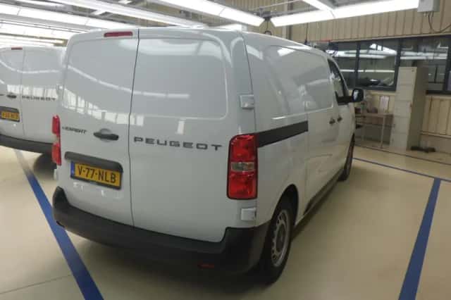 Peugeot e-Expert (2025) thumbnail 6