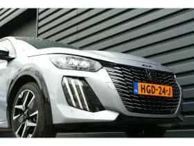 Peugeot 208 (2024) thumbnail 9
