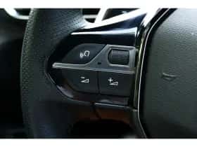 Peugeot 3008 (2022) thumbnail 20