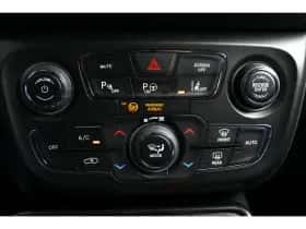 Jeep Compass thumbnail 32