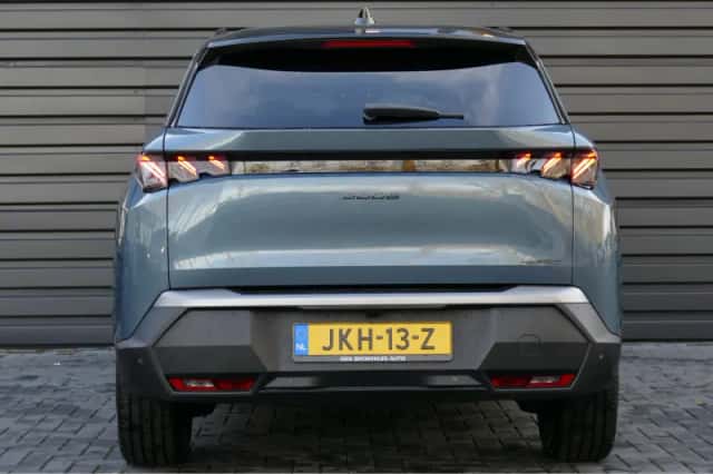 Peugeot 5008 (2025) thumbnail 5
