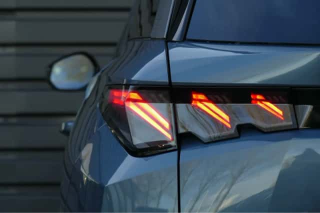 Peugeot 5008 (2025) thumbnail 6