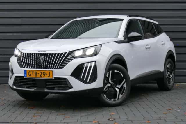 Peugeot 2008 (2024) thumbnail 1