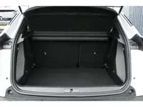 Peugeot 2008 (2024) thumbnail 11