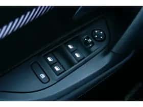 Peugeot 2008 (2024) thumbnail 15