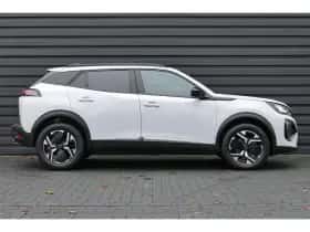 Peugeot 2008 (2024) thumbnail 3