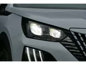 Peugeot 2008 (2024) thumbnail 9