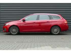 Peugeot 308 (2018) thumbnail 2