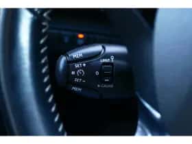 Peugeot 308 (2018) thumbnail 16