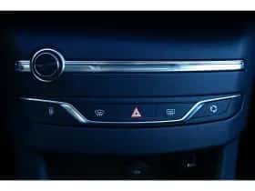 Peugeot 308 (2018) thumbnail 27