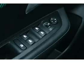 Peugeot 208 (2023) thumbnail 16