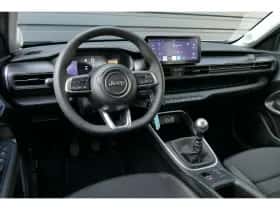 Jeep Avenger (2024) thumbnail 14