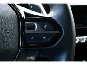 Peugeot 2008 (2022) thumbnail 20