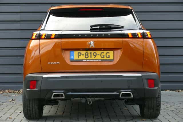 Peugeot 2008 (2022) thumbnail 5