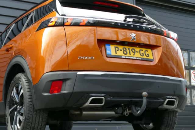 Peugeot 2008 (2022) thumbnail 6