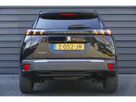 Peugeot 2008 (2023) thumbnail 5