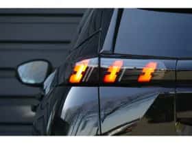 Peugeot 2008 (2023) thumbnail 6