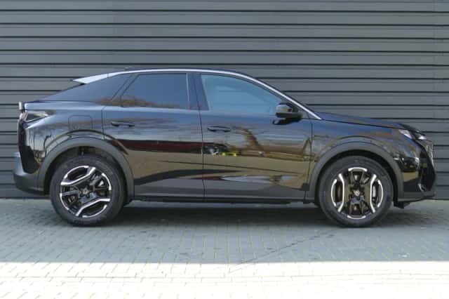 Peugeot 3008 (2025) thumbnail 3