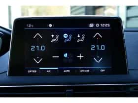 Peugeot 3008 (2020) thumbnail 24