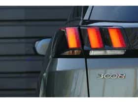 Peugeot 3008 (2020) thumbnail 6