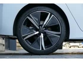 Peugeot 308 (2024) thumbnail 12