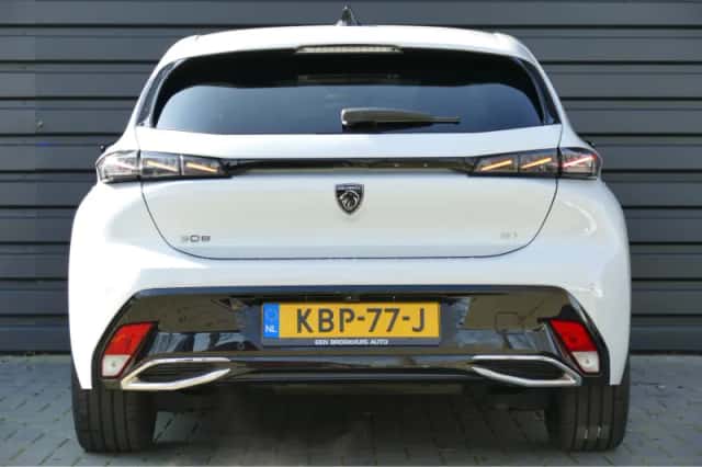 Peugeot 308 (2024) thumbnail 5