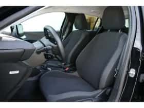 Peugeot 208 (2023) thumbnail 13
