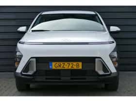 Hyundai Kona (2024) thumbnail 4