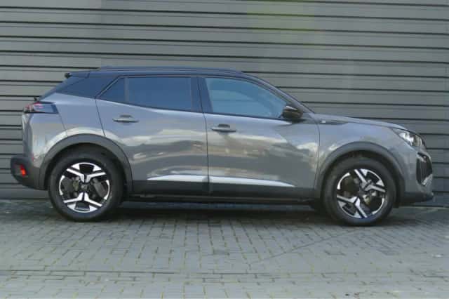 Peugeot e-2008 (2025) thumbnail 3