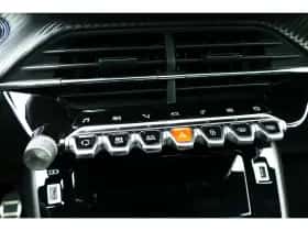 Peugeot 208 (2020) thumbnail 26