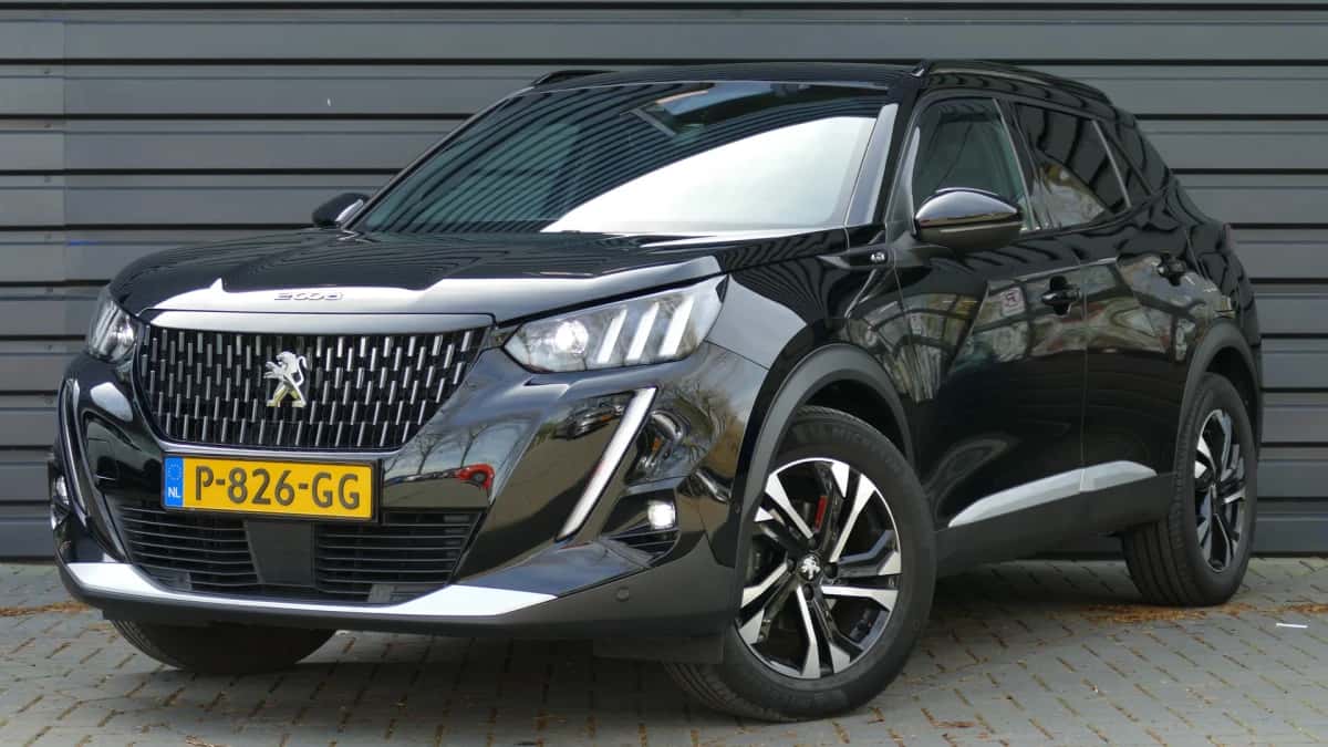 Peugeot 2008 (2022) — foto 1