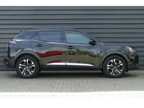 Peugeot 2008 (2022) thumbnail 3
