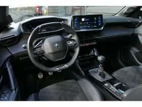 Peugeot 208 (2021) thumbnail 18