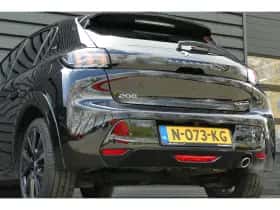 Peugeot 208 (2021) thumbnail 8