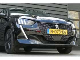 Peugeot 208 (2021) thumbnail 9