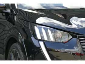 Peugeot 208 (2021) thumbnail 10