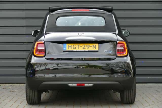 Fiat 500C (2025) thumbnail 5