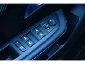 Peugeot 208 (2022) thumbnail 15