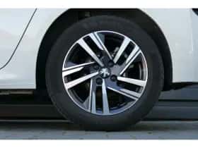 Peugeot 208 (2022) thumbnail 10