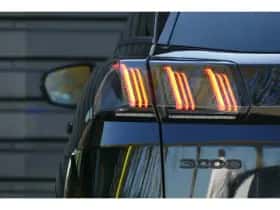 Peugeot 3008 (2022) thumbnail 6